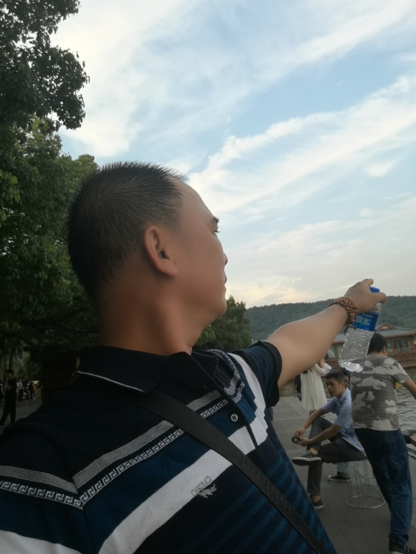木子五的第四张照片--南充相亲服务中心
