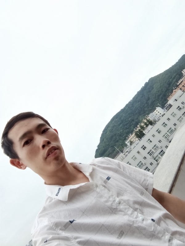 会飞的鱼的第一张照片--南充相亲服务中心