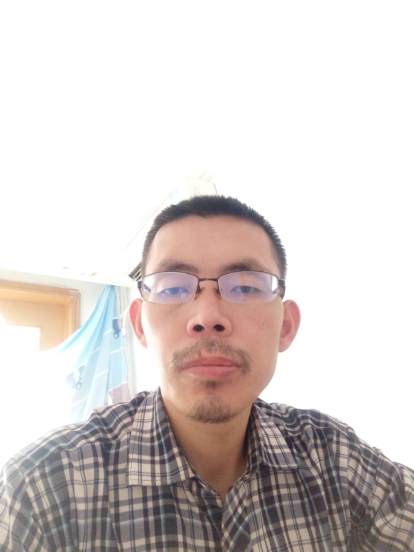 芳华的第一张照片--南充相亲服务中心