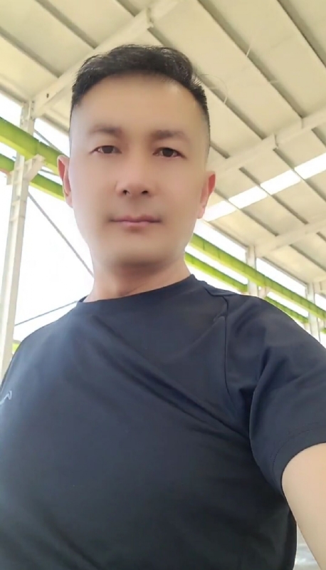 ZHANGHAO的第一张照片--南充相亲服务中心