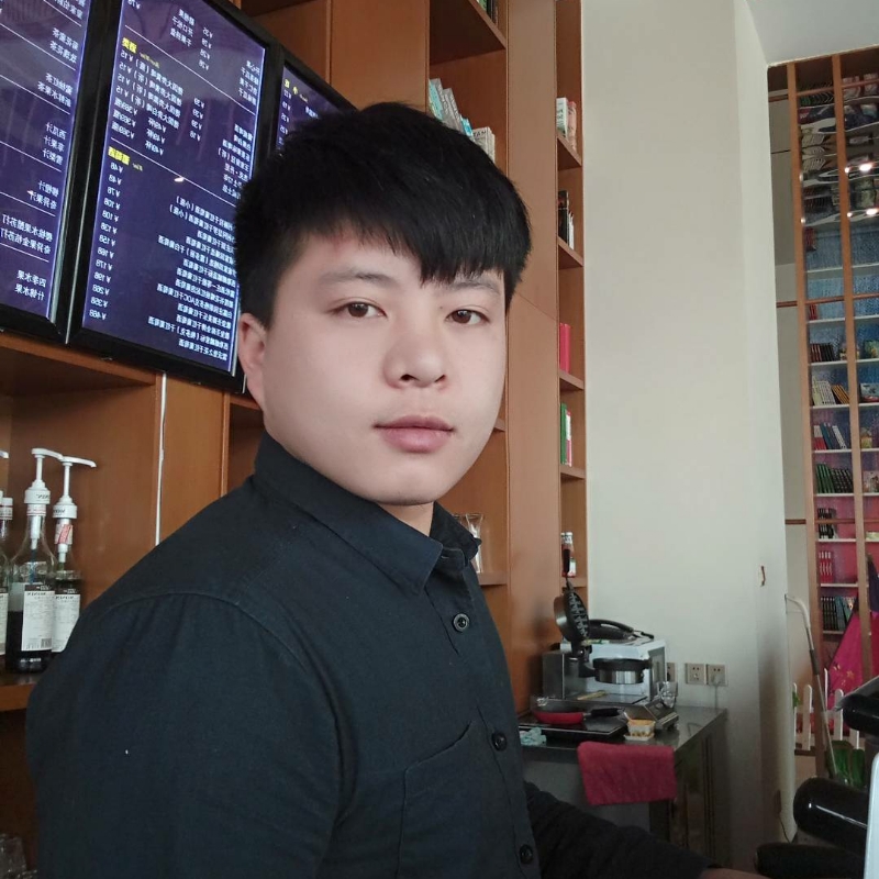 帅被人打的第一张照片--南充相亲服务中心