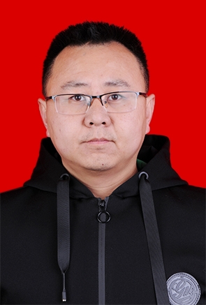 小熊维尼的第一张照片--南充相亲服务中心