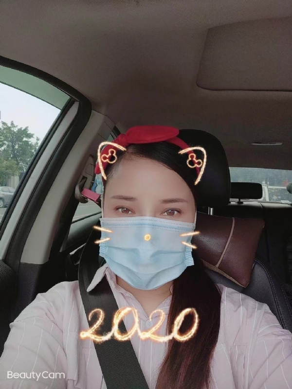 水瓶座的第一张照片--南充相亲服务中心