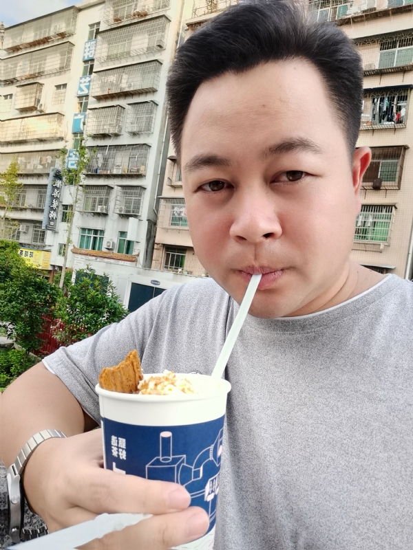 K金o的第一张照片--南充相亲服务中心