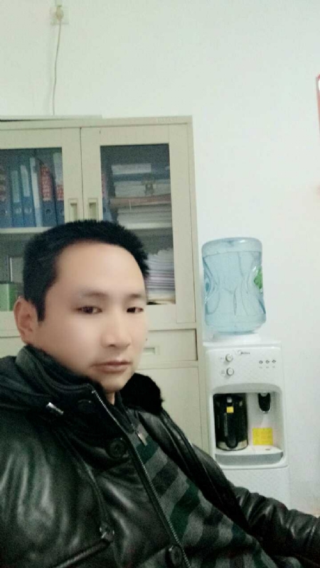 蓝色棒棒糖的第一张照片--南充相亲服务中心