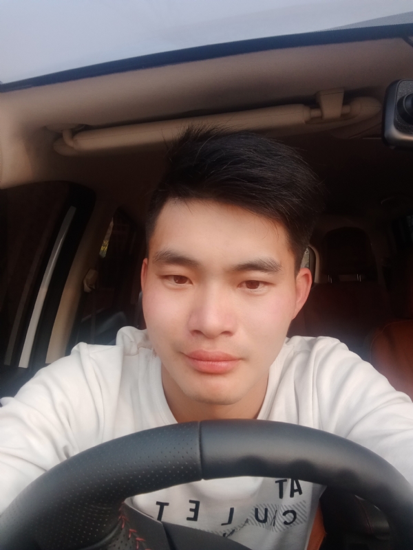 平凡人生的第一张照片--南充相亲服务中心