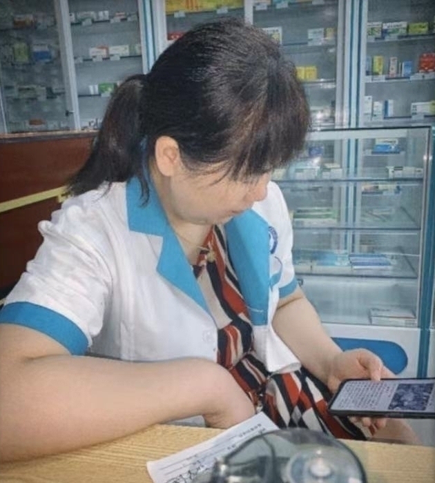 简单快乐的第一张照片--南充相亲服务中心