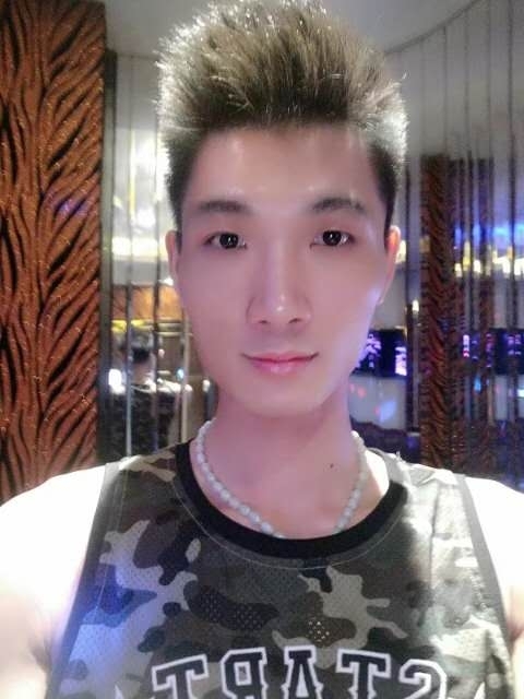 人生如戏的第一张照片--南充相亲服务中心