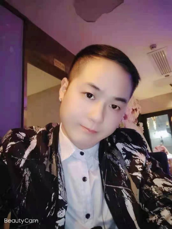 放弃一切，从头再来的第一张照片--南充相亲服务中心