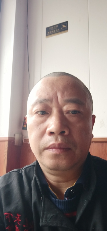 快乐人生的第一张照片--南充相亲服务中心