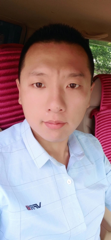 霄上的第一张照片--南充相亲服务中心