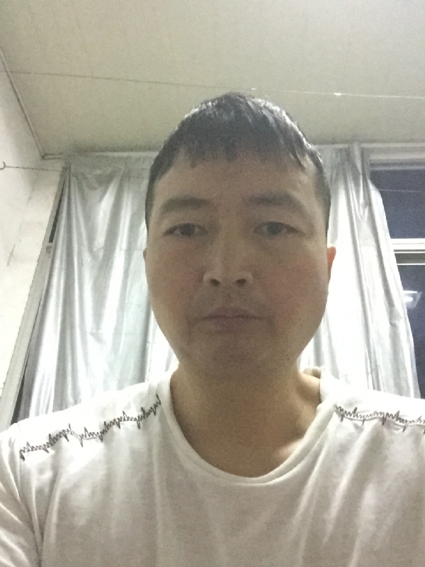无可取代的第一张照片--南充相亲服务中心