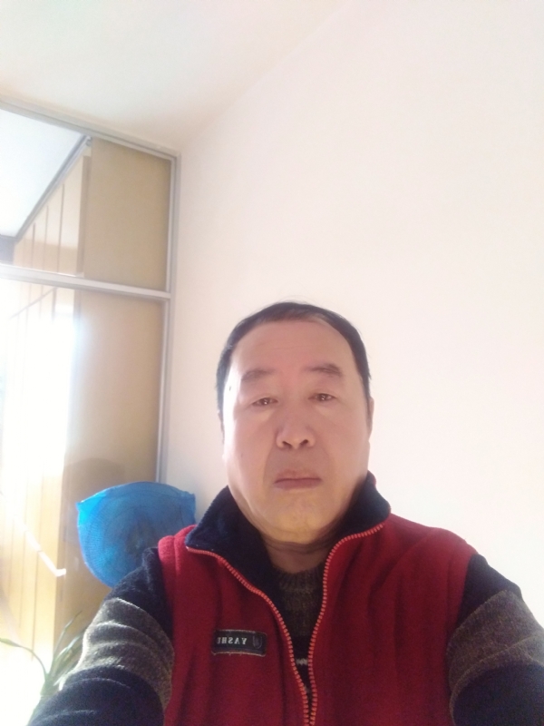 快乐的第一张照片--南充相亲服务中心