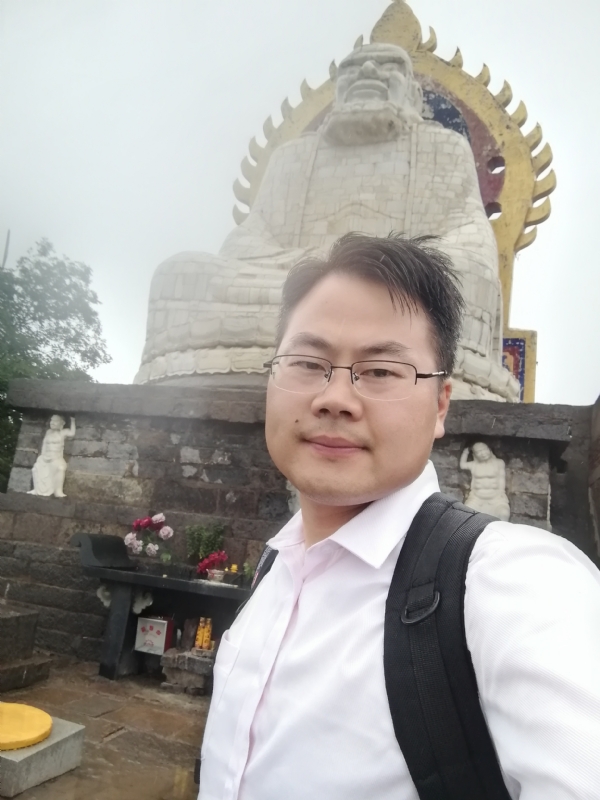 江洋党总顾问的第一张照片--南充相亲服务中心