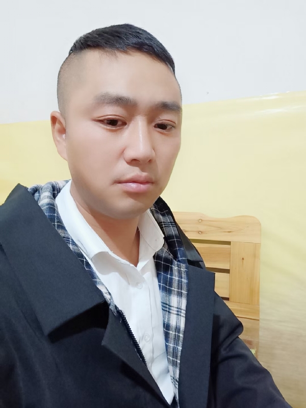 小天的第一张照片--南充相亲服务中心
