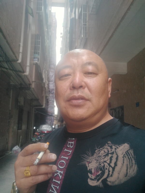 人在TA乡的第一张照片--南充相亲服务中心