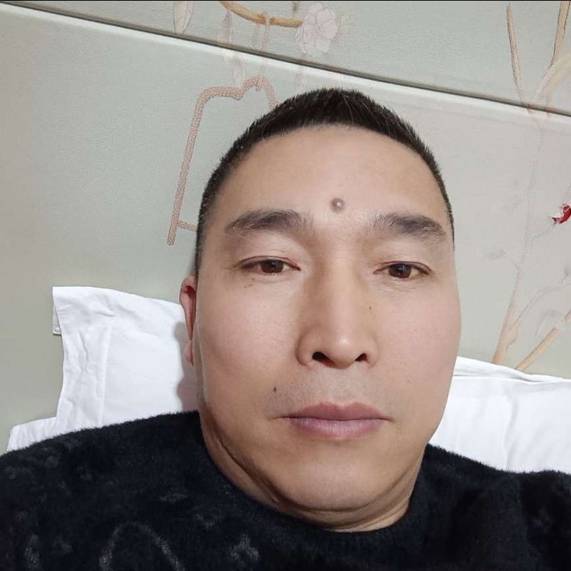 痴情男的第二张照片--南充相亲服务中心