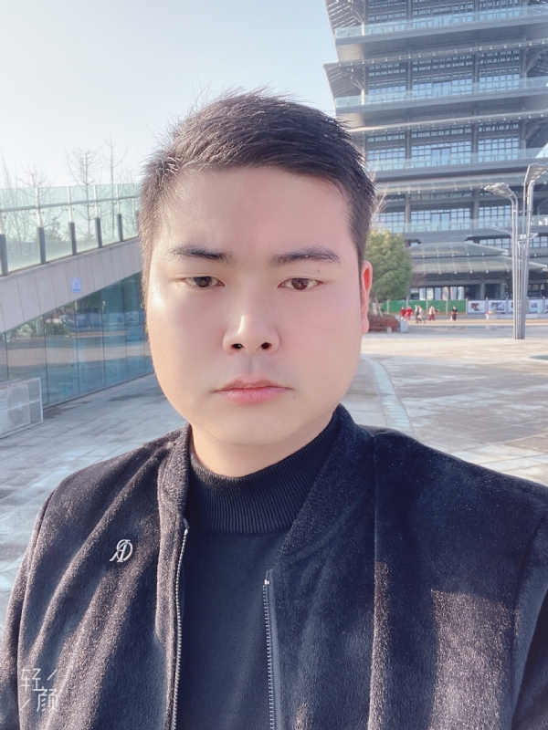 南心遥的第一张照片--南充相亲服务中心