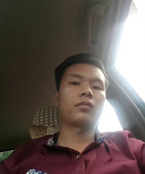 单亲爸爸的第一张照片--南充相亲服务中心