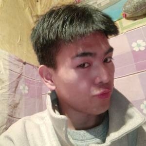 90后美少男的第二张照片--南充相亲服务中心