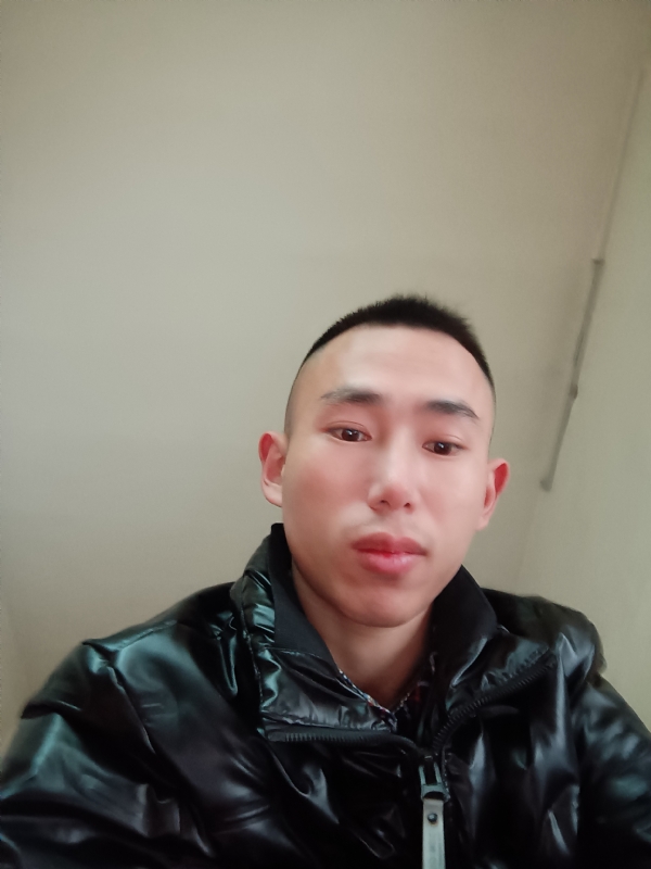 阿浩的第一张照片--南充相亲服务中心