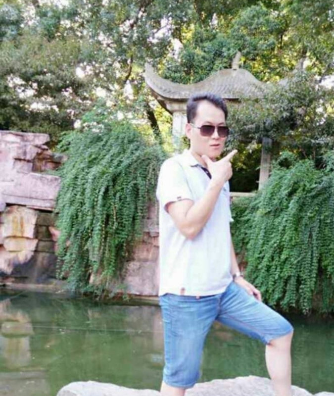 随缘的第一张照片--南充相亲服务中心