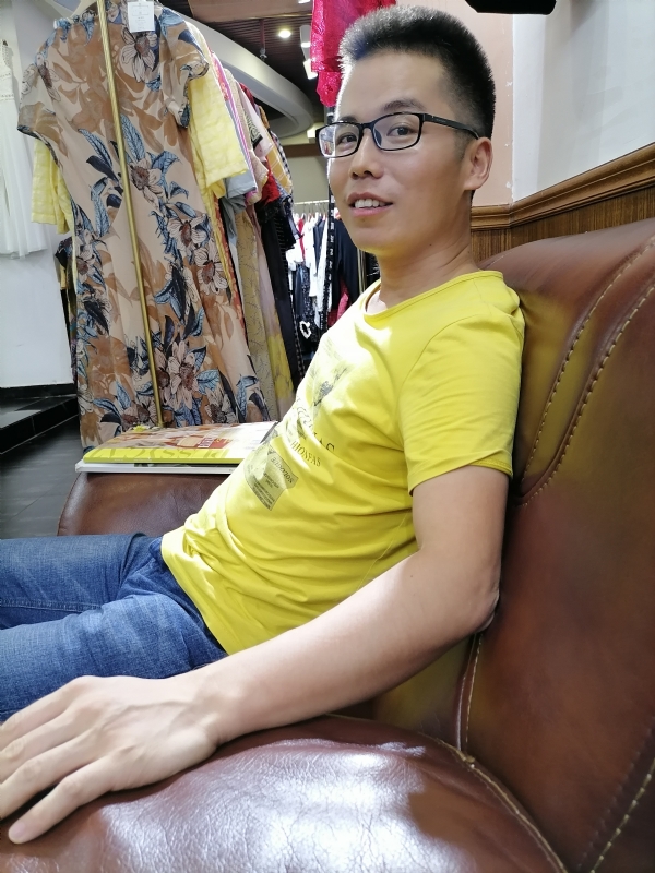汪顺鹏的第二张照片--南充相亲服务中心