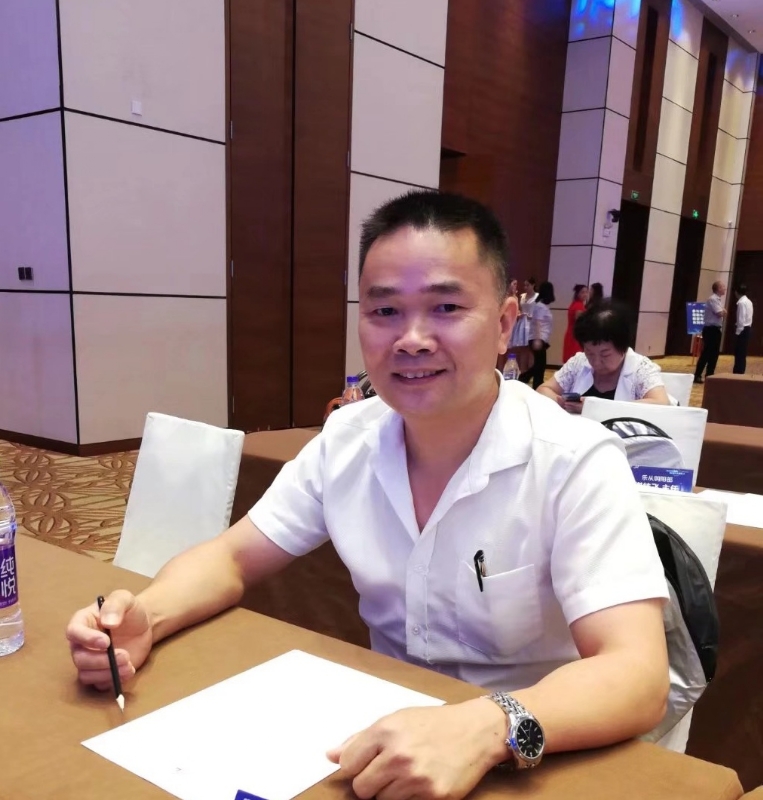 温馨港湾只差一个你的第一张照片--南充相亲服务中心
