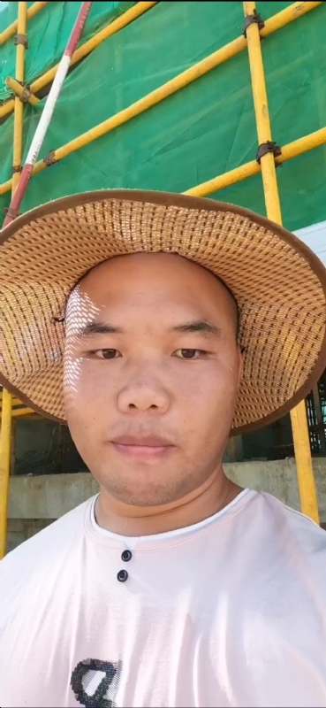 把岁月写入茶色的第一张照片--南充相亲服务中心