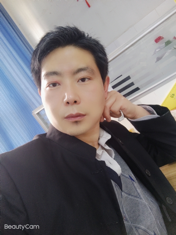 铜豌豆的第一张照片--南充相亲服务中心