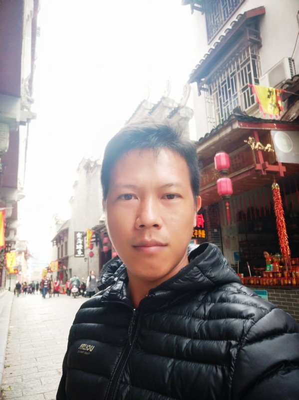 大圣男的第一张照片--南充相亲服务中心