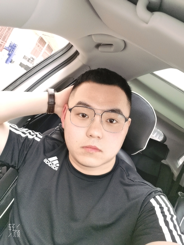 海阔天空的第一张照片--南充相亲服务中心