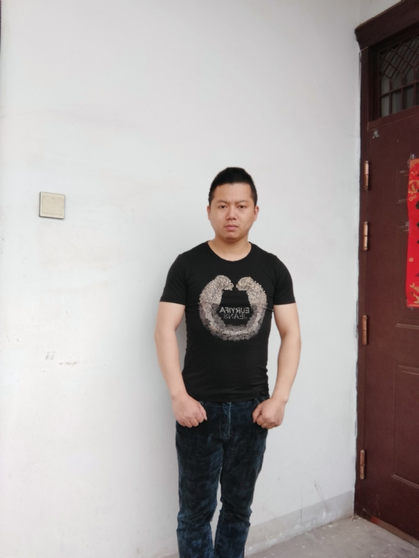萧萧的第一张照片--南充相亲服务中心