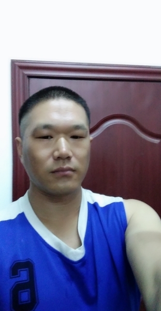 会飞的鱼的第一张照片--南充相亲服务中心