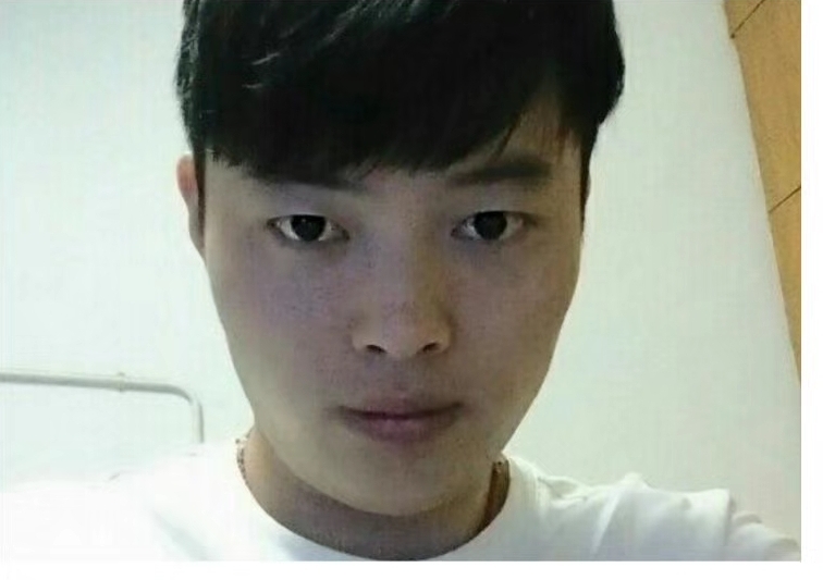 小张哥哥的第一张照片--南充相亲服务中心