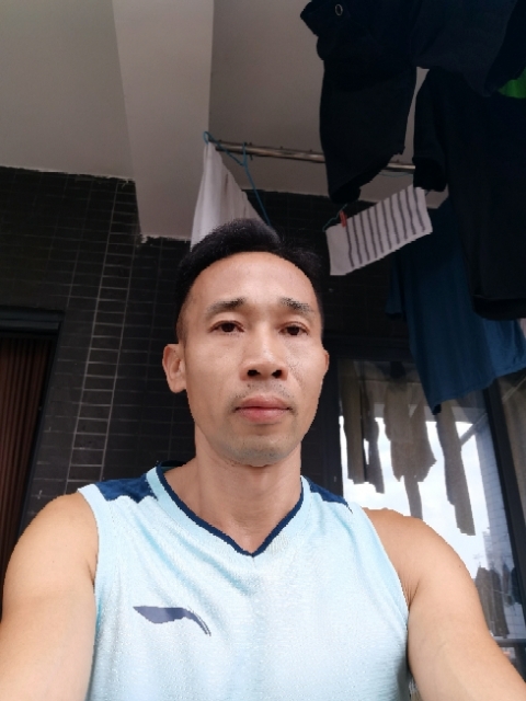 凡人的第一张照片--南充相亲服务中心