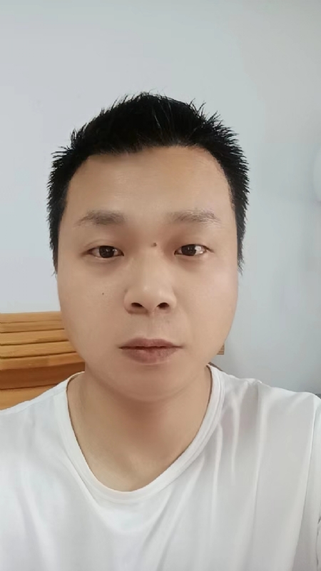 阳光的第一张照片--南充相亲服务中心