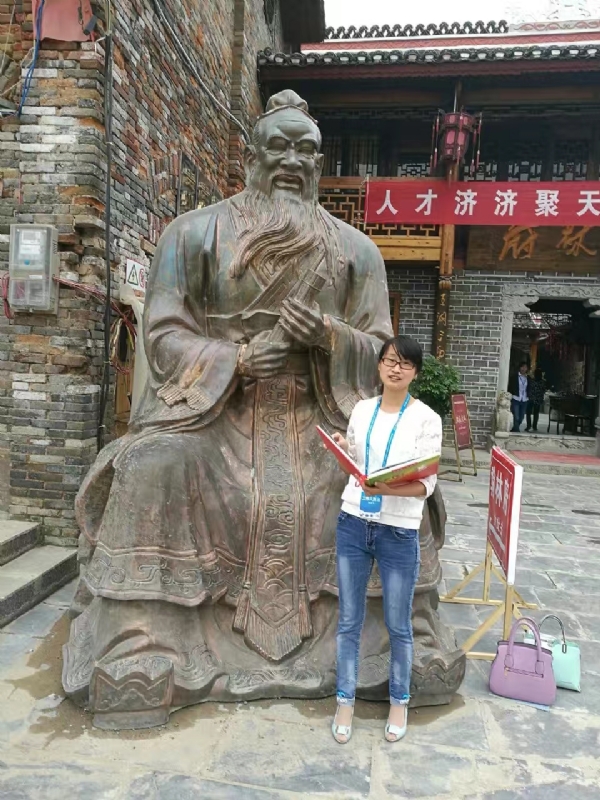 过眼云烟的第四张照片--南充相亲服务中心