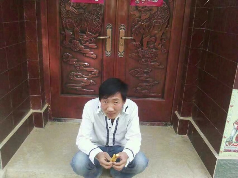 潘先生的第一张照片--南充相亲服务中心