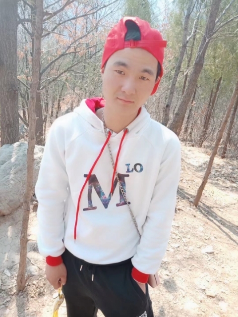 天赐人生的第一张照片--南充相亲服务中心