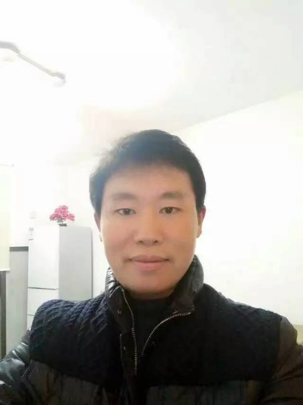 擎天柱的第一张照片--南充相亲服务中心