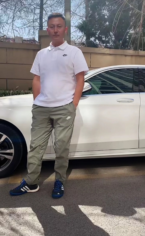 撕心裂肺的第一张照片--南充相亲服务中心