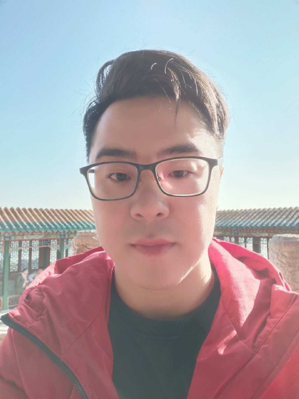 不爱吃竹子的小熊的第一张照片--南充相亲服务中心