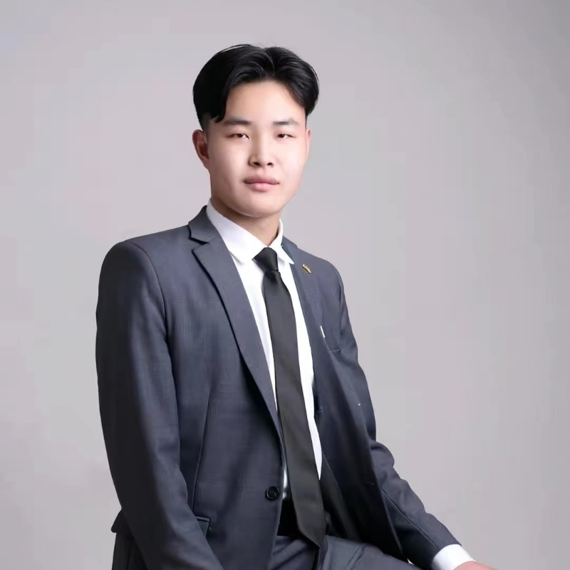 孤独的狼的第一张照片--南充相亲服务中心