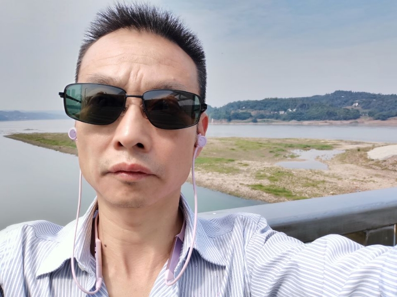 猪哥哥的第一张照片--南充相亲服务中心