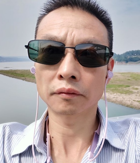 猪哥哥的第二张照片--南充相亲服务中心