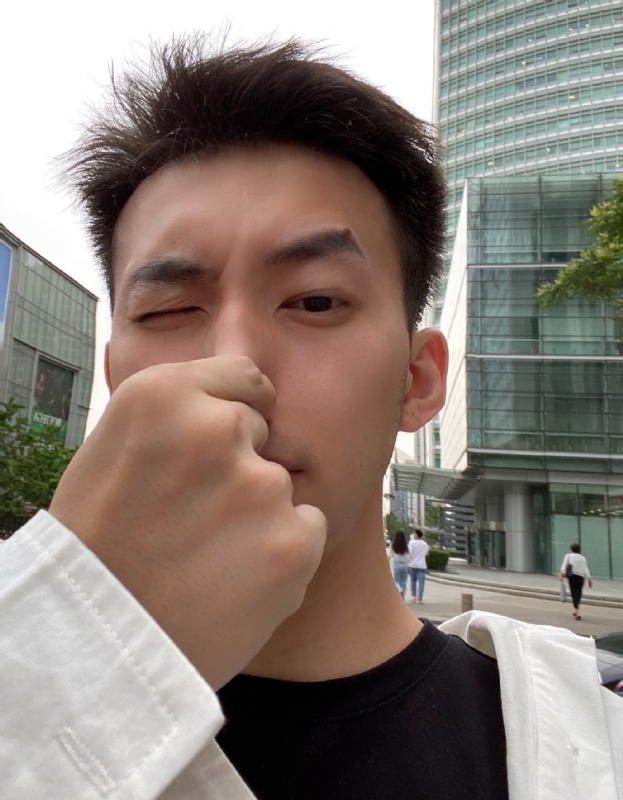 绝世大冤种的第四张照片--南充相亲服务中心