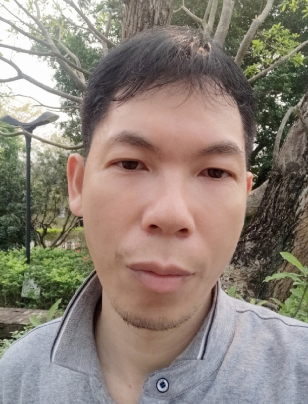 漂浮的云的第一张照片--南充相亲服务中心