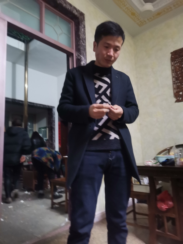 寒夜的第一张照片--南充相亲服务中心