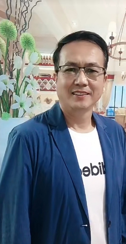 沈先生的第一张照片--南充相亲服务中心